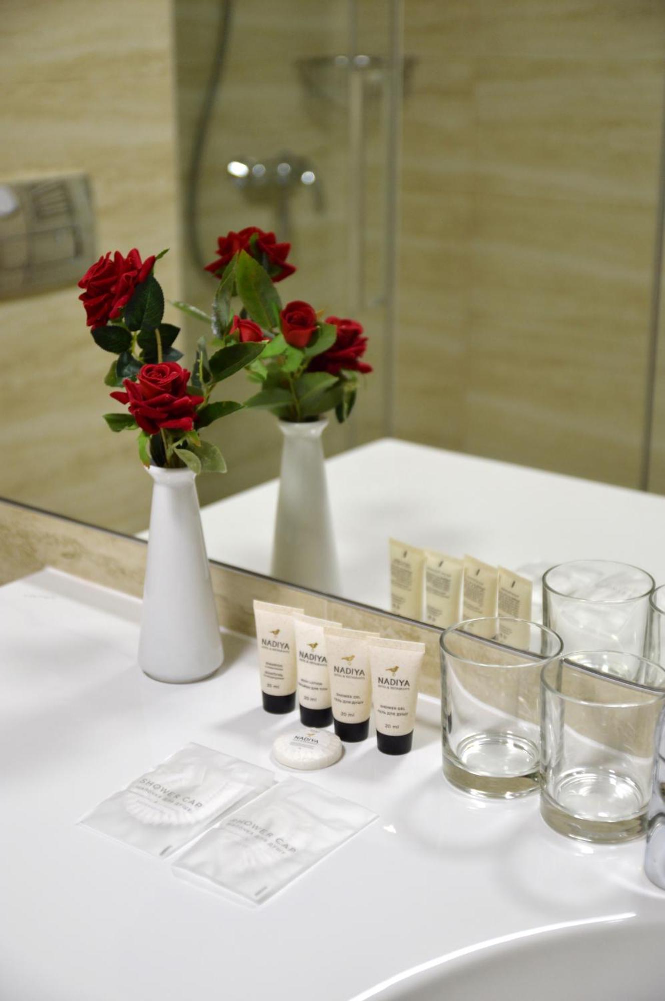 Nadiya Hotel Iwano-Frankiwsk Pokój zdjęcie