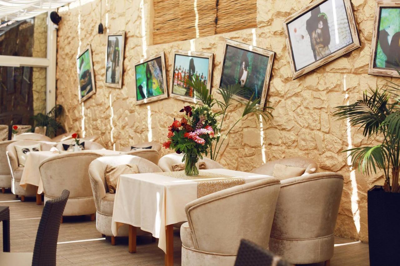 Nadiya Hotel Iwano-Frankiwsk Udogodnienia zdjęcie